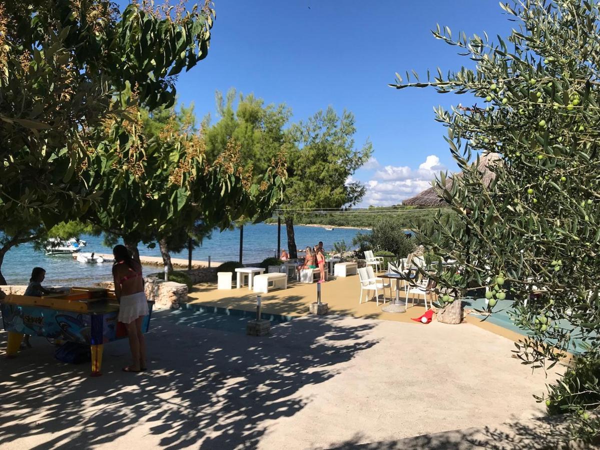 Villa Pina Tisno Apartment Zonsa 2 Pers Exterior foto